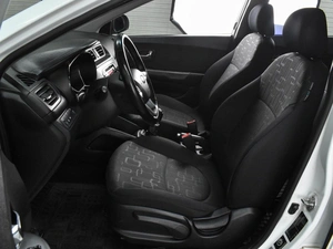 Седан Kia Rio 2013 года, 849000 рублей, Воронеж