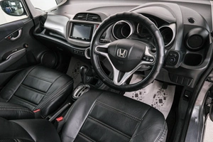 Хетчбэк Honda Fit 2009 года, 699000 рублей, Красноярск