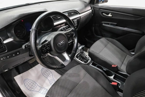 Седан Kia Rio 2019 года, 1369000 рублей, Новокузнецк