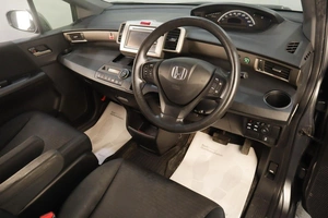 Минивэн Honda Freed 2012 года, 1069000 рублей, Челябинск