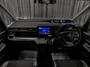 Минивэн Honda Stepwgn 2020 года, 2350000 рублей, Красноярск