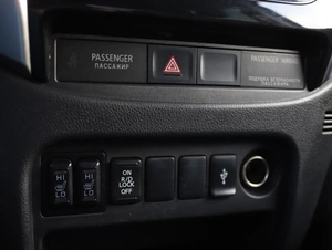 Пикап Mitsubishi L200 2017 года, 1819000 рублей, Ижевск