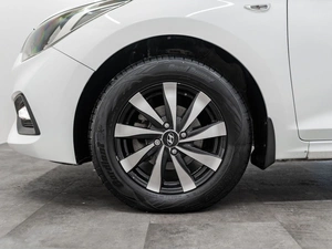 Седан Hyundai Solaris 2019 года, 1349000 рублей, Красноярск