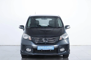 Минивэн Honda Freed 2012 года, 1439000 рублей, Челябинск
