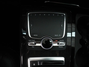 Внедорожник Audi Q7 2019 года, 5337000 рублей, Красный Пахарь