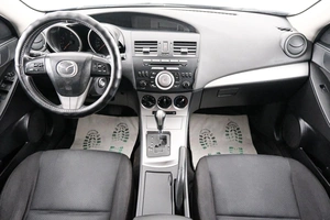 Седан Mazda 3 2010 года, 1029000 рублей, Красноярск