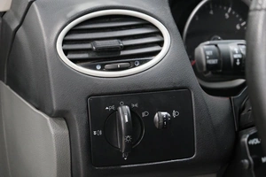 Седан Ford Focus 2010 года, 649000 рублей, Омск