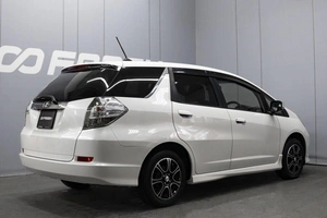 Универсал Honda Fit Shuttle 2013 года, 1030000 рублей, Омск