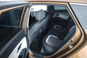 Хэтчбек Kia Ceed 2016 года, 1000000 рублей, Брянск