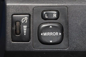 Хетчбэк Toyota Yaris 2008 года, 699000 рублей, Новосибирск