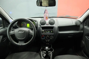 Седан ВАЗ (LADA) Granta 2013 года, 550000 рублей, Курск