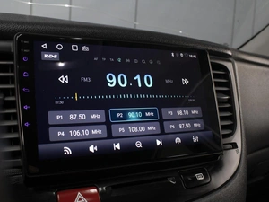 Седан Kia Rio 2010 года, 460000 рублей, Омск