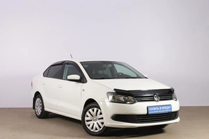 Седан Volkswagen Polo 2014 года, 969000 рублей, Новосибирск