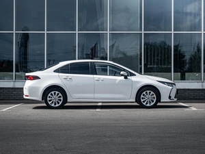 Седан Toyota Corolla 2021 года, 1999000 рублей, Нижний Новгород