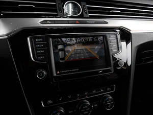 Седан Volkswagen Passat 2016 года, 1979000 рублей, Тюмень