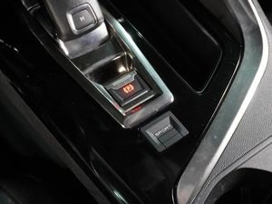 Внедорожник Peugeot 3008 2020 года, 1779000 рублей, Воронеж