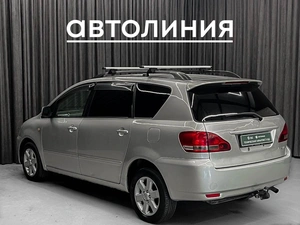 Минивэн Toyota Ipsum 2001 года, 650000 рублей, Красноярск