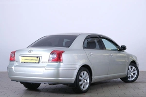 Седан Toyota Avensis 2007 года, 849000 рублей, Омск