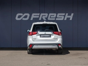 Внедорожник Mitsubishi Outlander 2018 года, 1775000 рублей, Краснодар
