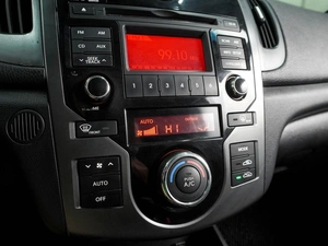 Купе Kia Cerato 2012 года, 879000 рублей, Воронеж