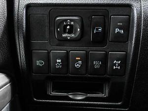 Внедорожник Toyota Land Cruiser 2014 года, 4429000 рублей, Кирилловка