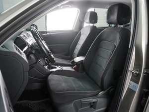 Внедорожник Volkswagen Tiguan 2018 года, 2054000 рублей, Воронеж