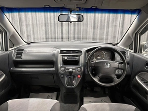 Минивэн Honda Stream 2002 года, 389000 рублей, Красноярск