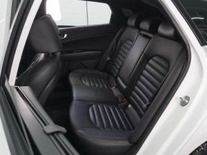 Седан Kia Optima 2017 года, 2199000 рублей, Воронеж