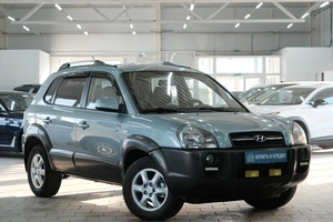 Внедорожник Hyundai Tucson 2005 года, 889000 рублей, Омск