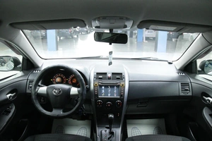 Седан Toyota Corolla 2013 года, 1098000 рублей, Солонцы