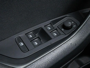 Внедорожник Skoda Karoq 2020 года, 2530000 рублей, Краснодар