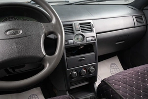 Седан ВАЗ (LADA) Priora 2007 года, 199000 рублей, Оренбург