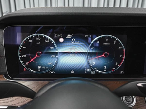 Седан Mercedes-benz E-класс 2021 года, 5129111 рублей, Ставрополь