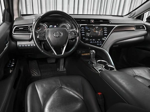 Седан Toyota Camry 2019 года, 3300000 рублей, Ставрополь