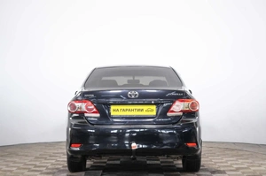 Седан Toyota Corolla 2011 года, 839000 рублей, Пермь