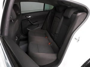 Седан Opel Insignia 2013 года, 1165000 рублей, Минеральные Воды