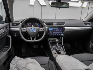 Лифтбек Skoda Superb 2025 года, 3190000 рублей, Краснодар