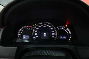 Седан Toyota Camry 2014 года, 2000000 рублей, Курск