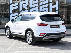 Внедорожник Hyundai Santa Fe 2019 года, 3729000 рублей, Волгоград