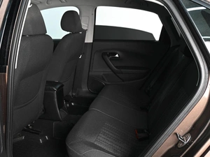 Седан Volkswagen Polo 2017 года, 1319000 рублей, Аксай