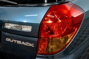 Универсал Subaru Outback 2006 года, 899000 рублей, Барнаул