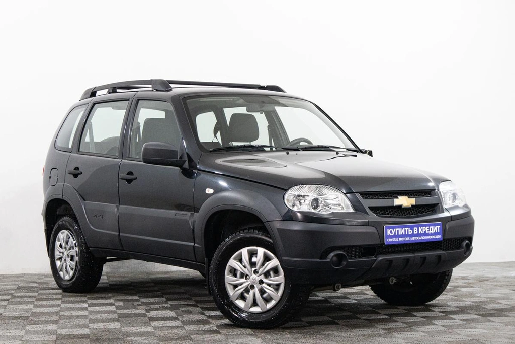 Внедорожник Chevrolet Niva 2020 года, 930000 рублей, Сургут