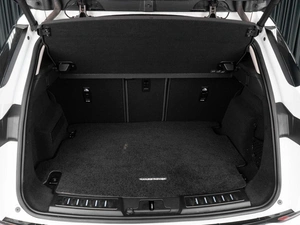 Внедорожник Land Rover Range Rover Evoque 2021 года, 4135000 рублей, Тюмень