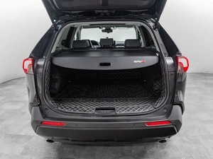 Внедорожник Toyota RAV4 2024 года, 5300000 рублей, Красноярск