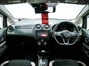 Хетчбэк Nissan Note 2018 года, 1029000 рублей, Красноярск