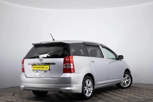 Минивэн Toyota Wish 2005 года, 679000 рублей, Пермь