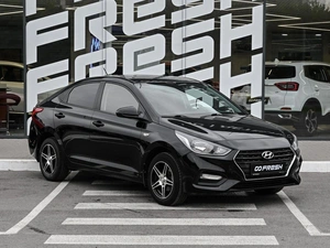 Седан Hyundai Solaris 2018 года, 1099000 рублей, Волгоград