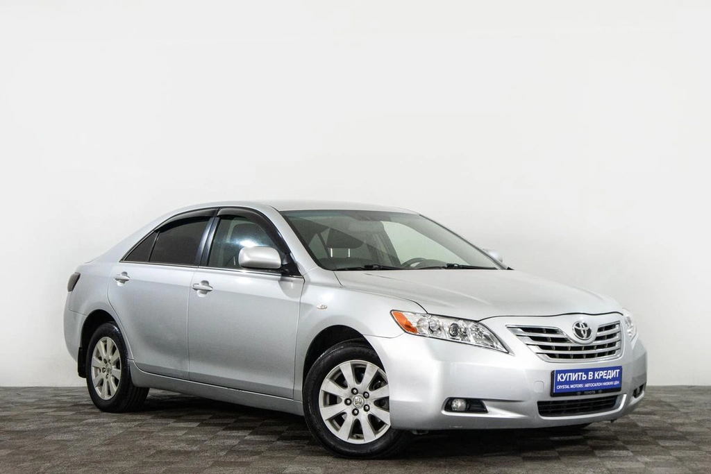 Седан Toyota Camry 2007 года, 1069000 рублей, Сургут