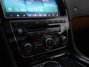 Седан Jaguar XJ 2019 года, 4190000 рублей, Москва