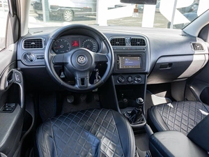 Седан Volkswagen Polo 2011 года, 730000 рублей, Краснодар